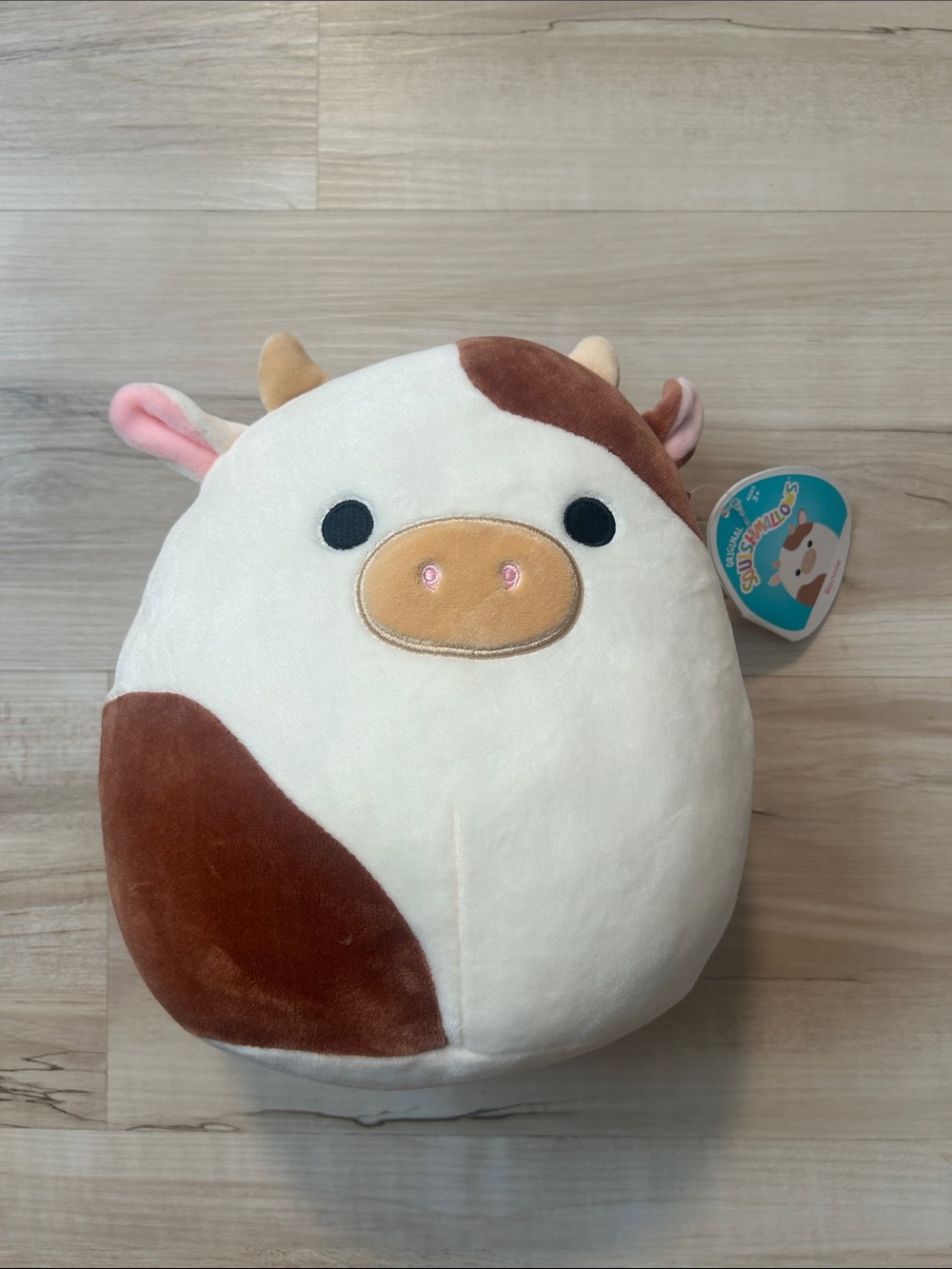 Squishmallow Ronnie The Cow 7”